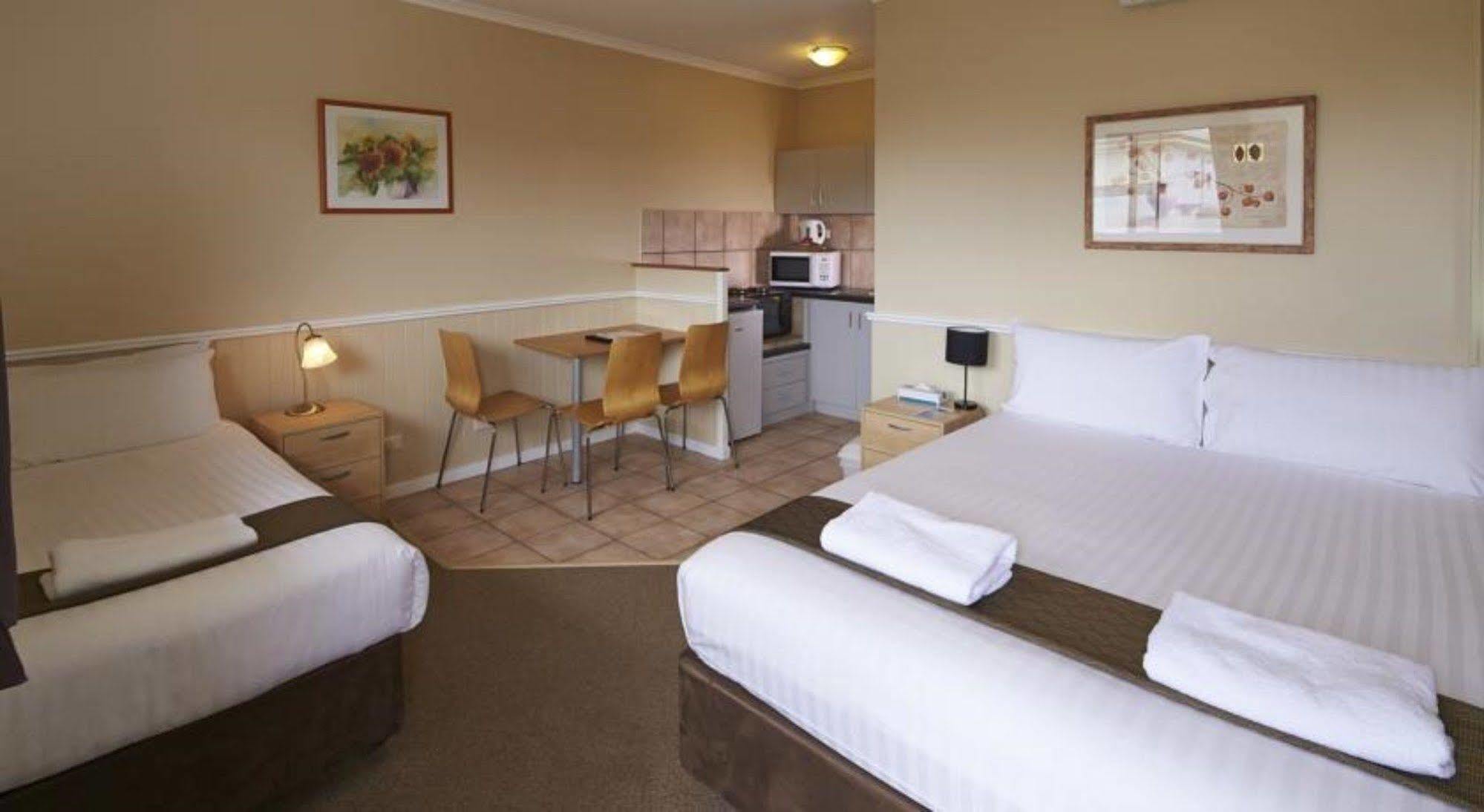 โอเชียน วิว โฮเต็ล Motel North Beach ภายนอก รูปภาพ